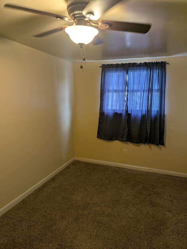 Foto del edificio - 3583 Primrose Rd