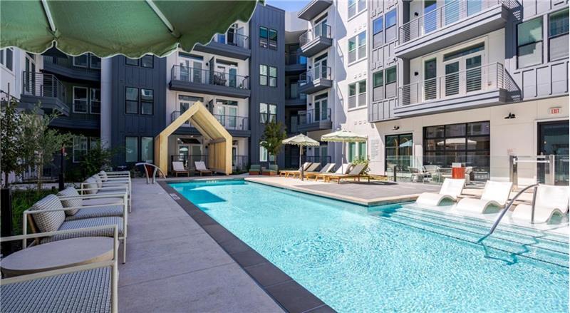 Foto principal - 5902 Westminster Dr