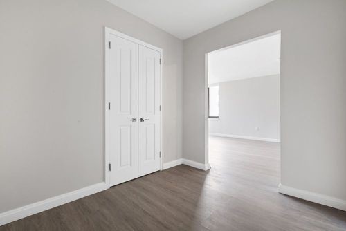 Foto del edificio - 377 E 33rd St