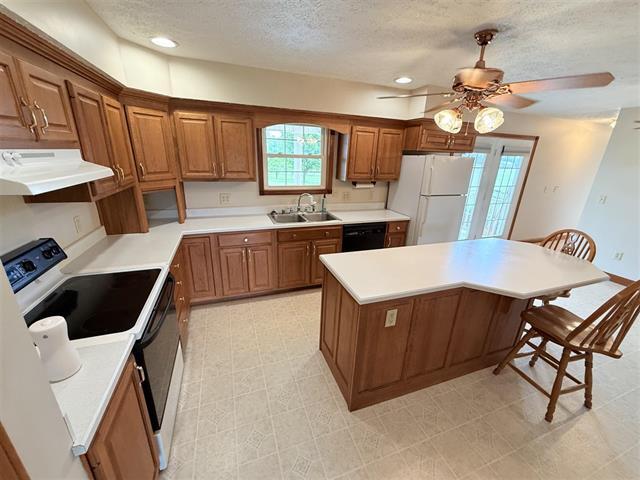 Foto del edificio - 150 Nolin Rd