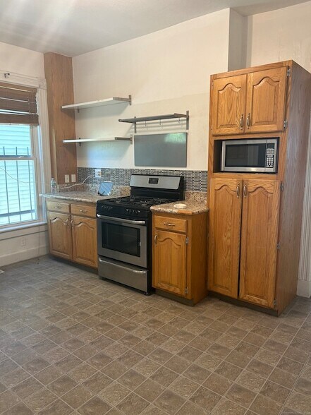Foto del edificio - 70 Spring Street Unit 1st Fl