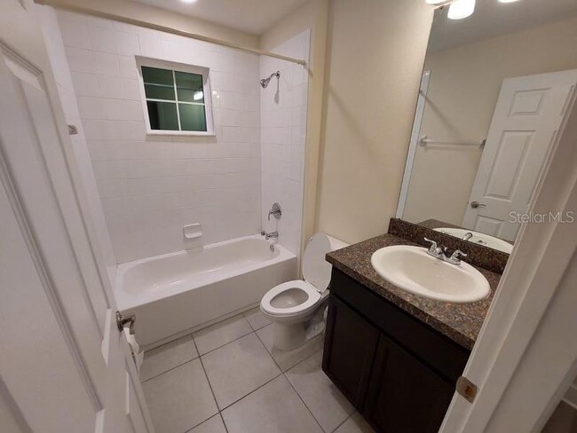 Building Photo - 101 Holly Village Dr