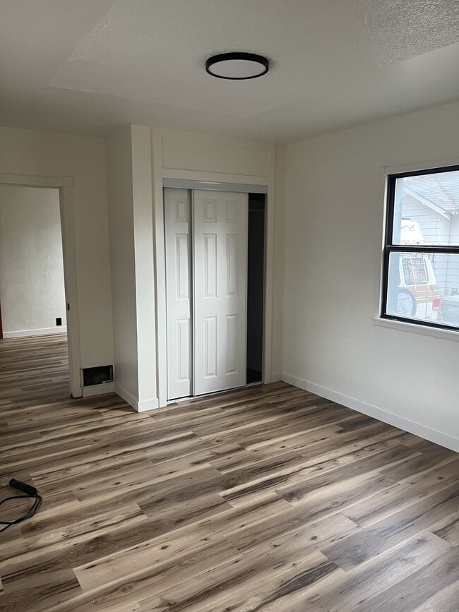 Foto del edificio - 4909 W Alamosa St