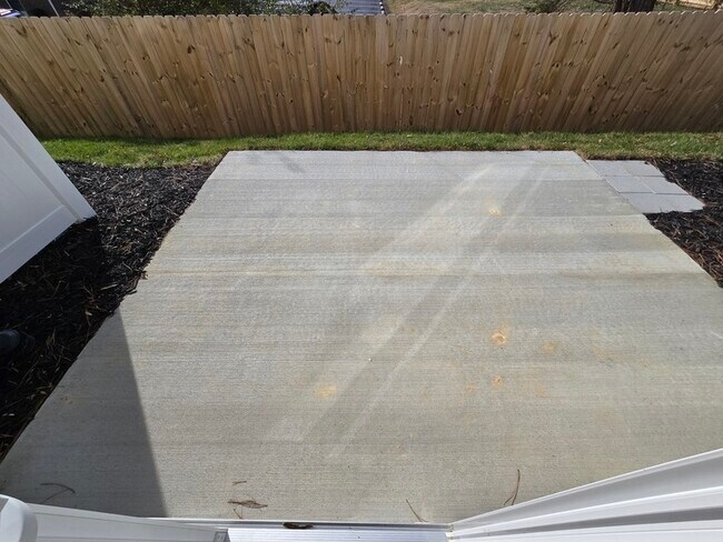 Foto del edificio - 5333 Canterbury Rdg Ct