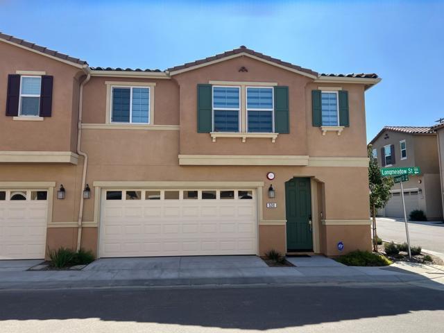 Foto principal - 530 Longmeadow St