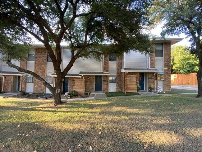 Building Photo - 1445 Weiler Blvd
