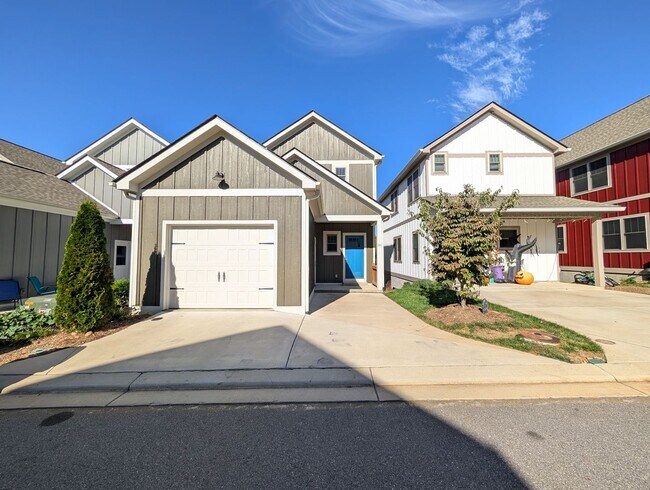 Foto del edificio - Weaverville Rental