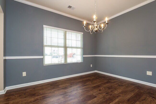 Foto del edificio - 251 Chandler Bluff Ct SE