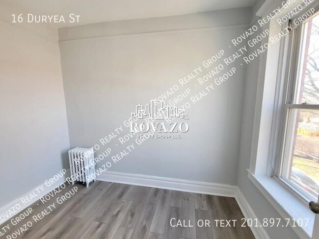 Building Photo - 16 Duryea St - 3 bedroom in Newark