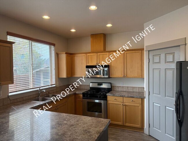 Foto del edificio - 20573 Button Brush Ave