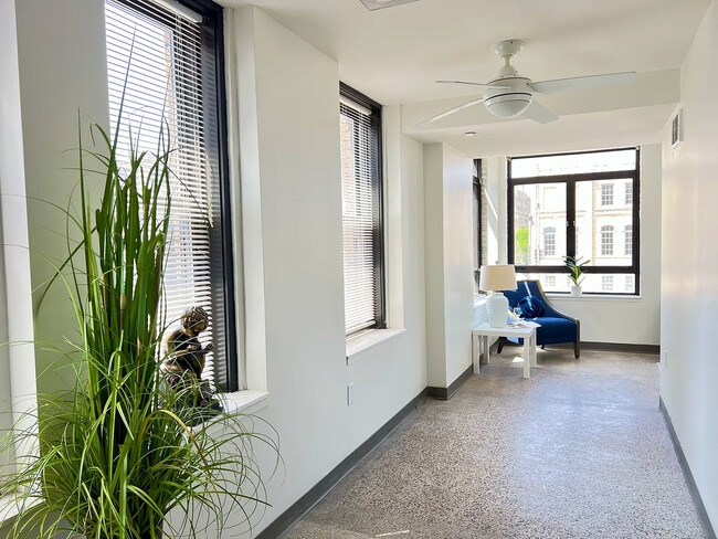 Building Photo - The Historic 10th St Residences