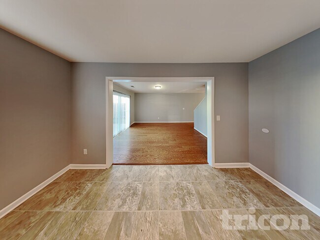 Building Photo - 294 Sunday Silence Ln