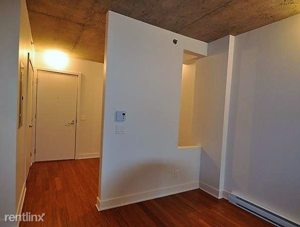 Building Photo - 37 Brimmer St