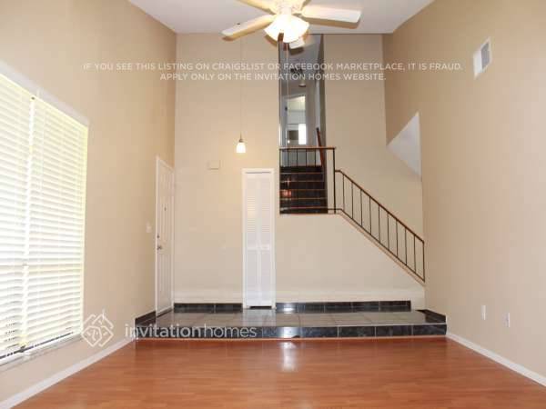Foto del edificio - 4005 Stonehaven Rd