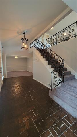 Building Photo - 203 Woodpark Ln
