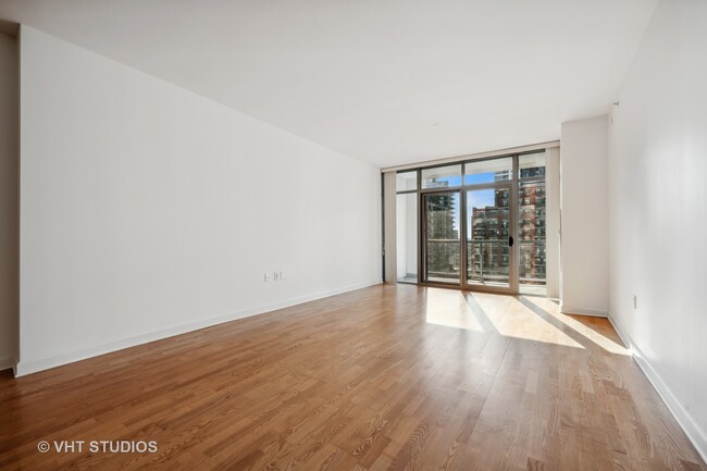 Foto del edificio - 1235 S Prairie Ave