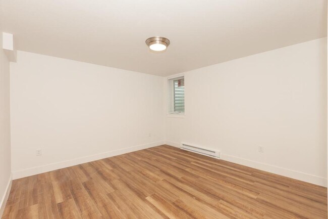 Foto del edificio - 260 S Cleveland Ave