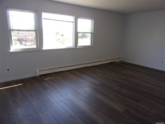 Foto del edificio - 3575 Hunt Rd