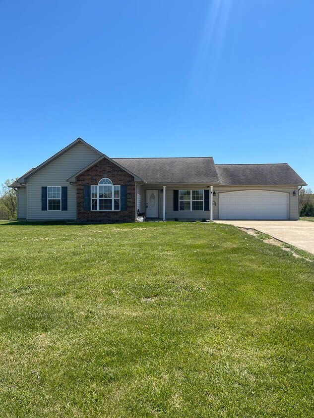 16870 Highland Springs Ln, Dixon, MO 65459 House Rental in Dixon, MO