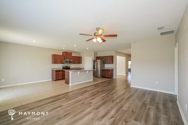 Building Photo - 18523 Hunters Meadow Walk