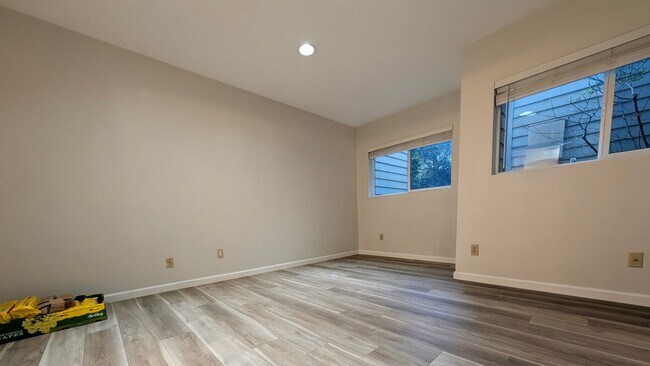 Building Photo - 7517 Old Redmond Rd