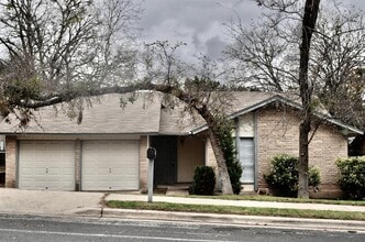 Building Photo - 908 Speer Ln