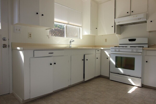 Foto del edificio - 205-207 W 7th St