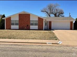 Building Photo - 3405 Kerrville Ave