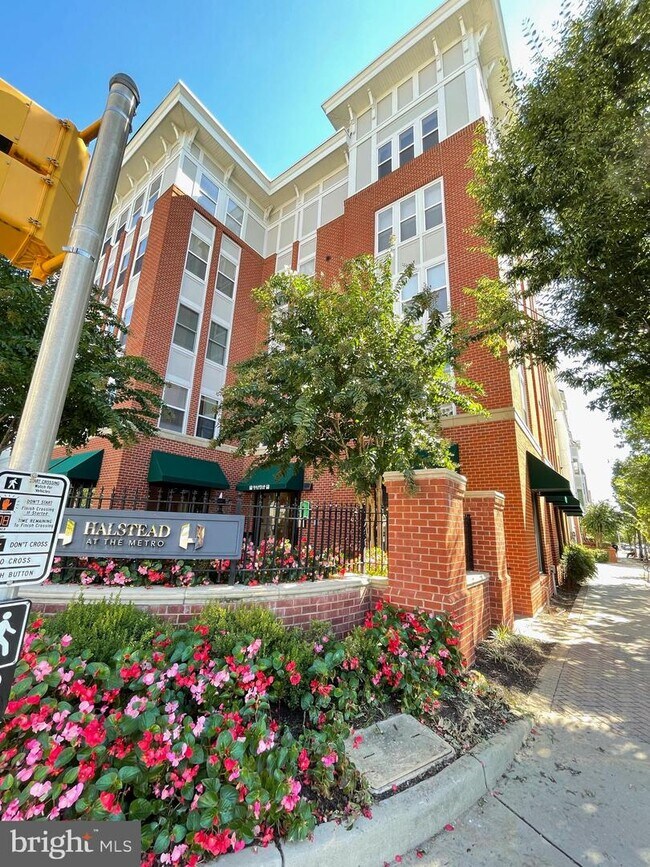 2655 Prosperity Ave Unit 335, Fairfax, VA 22031 Condo for Rent in Fairfax, VA