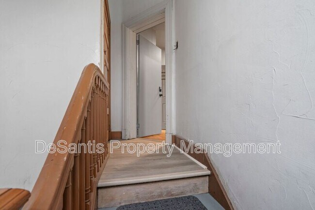Foto del edificio - 512 S Millvale Ave