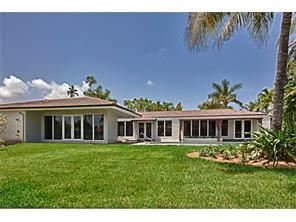 Building Photo - 418 Poinciana Dr