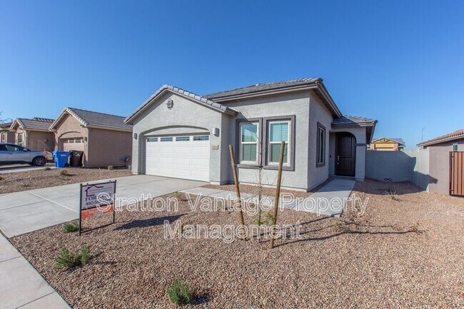 Building Photo - 6314 S 34th Ln