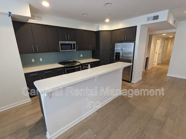 Foto del edificio - 11912 Laurelwood Dr