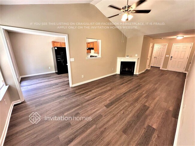 Foto del edificio - 9340 Dewey Dr