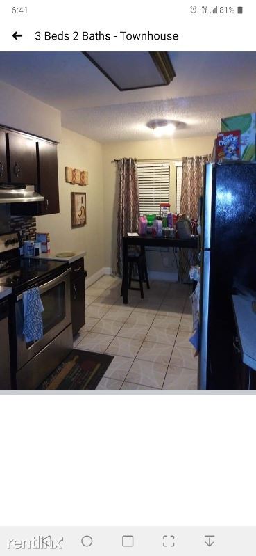 Building Photo - 3 br, 2.5 bath Townhome - 7212 Alston ct