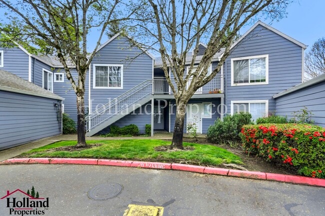 Beautiful 2-Bedroom Condo with a Garage! - Beautiful 2-Bedroom Condo with a Garage!