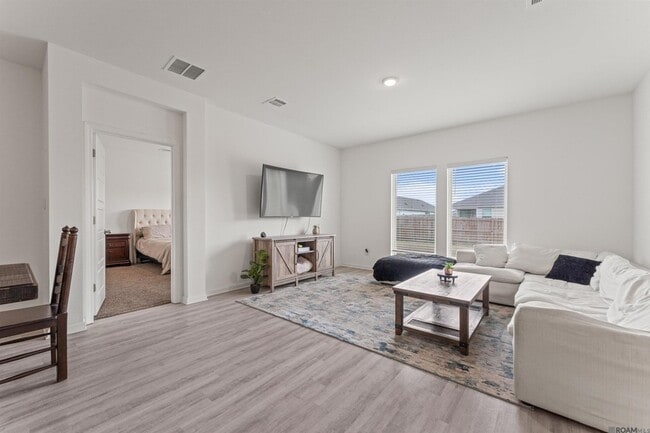 Foto del edificio - 12780 Sweetleaf Ave