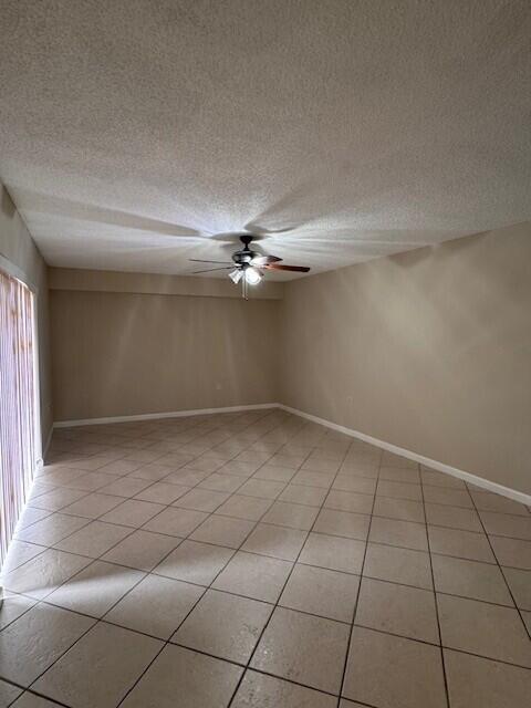 Building Photo - 3310-3333 33rd Way