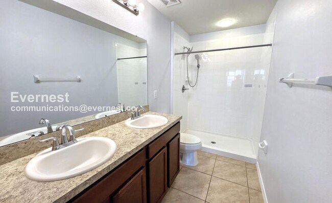 Foto del edificio - 14418 Scottburgh Glen Dr