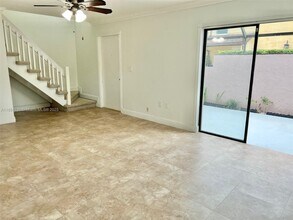 Building Photo - 15840 SW 90th Ct