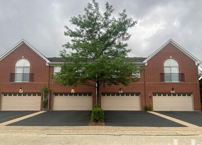 Foto del edificio - 958 Kensington Dr