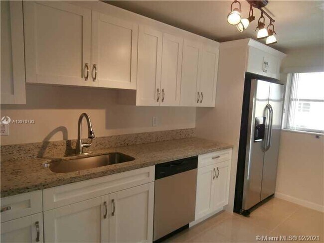 Foto del edificio - 13882 SW 90th Ave