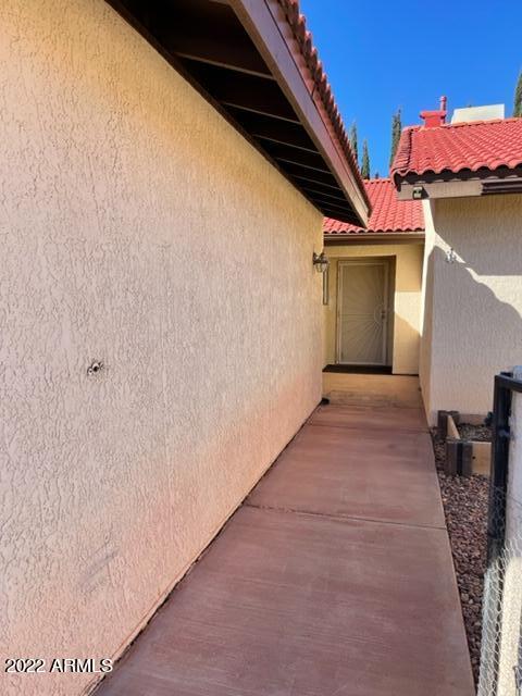 Foto del edificio - 1744 Paseo De La Luna