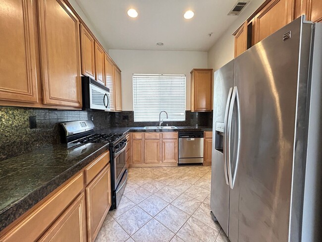 Building Photo - 2834 Ballesteros Ln