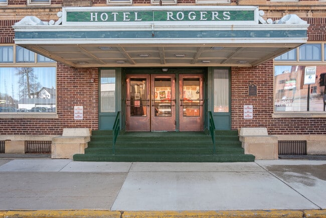 Building Photo - Rogers Apartments