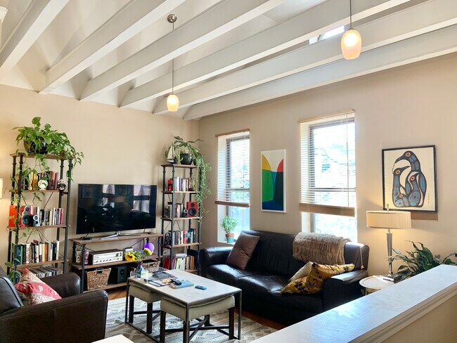 Foto del edificio - 1624 W Julian St
