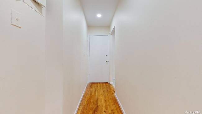 Foto del edificio - 135-35 82nd Ave