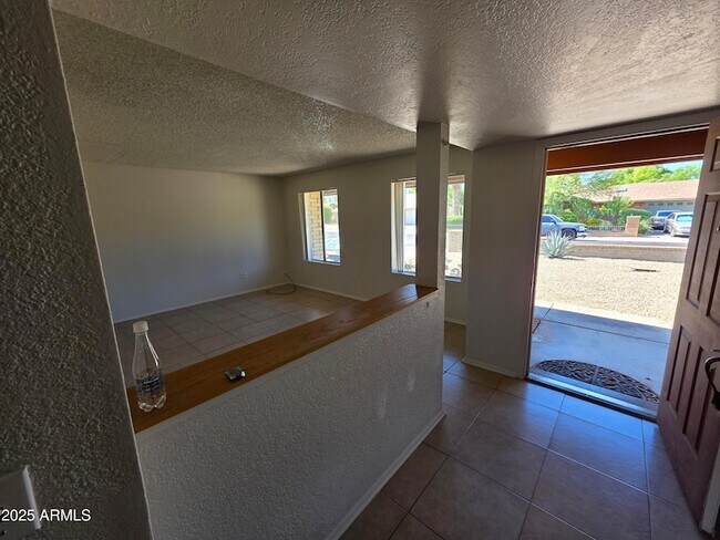 Foto del edificio - 4402 E Pershing Ave
