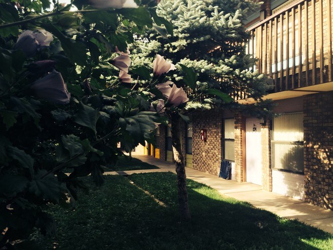 Foto del edificio - 5851 Anderson Ave SE