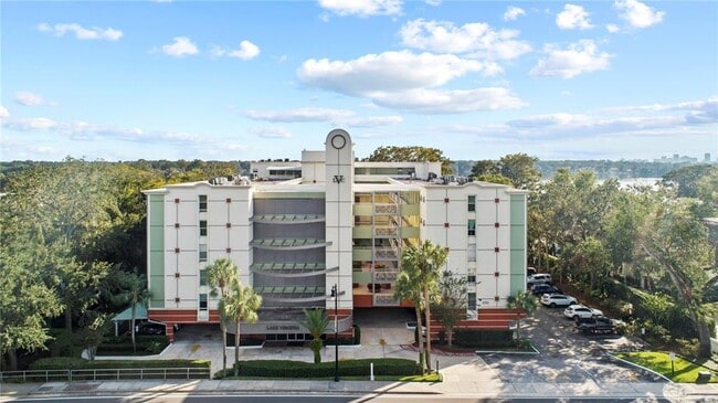 Building Photo - 690 Osceola Ave